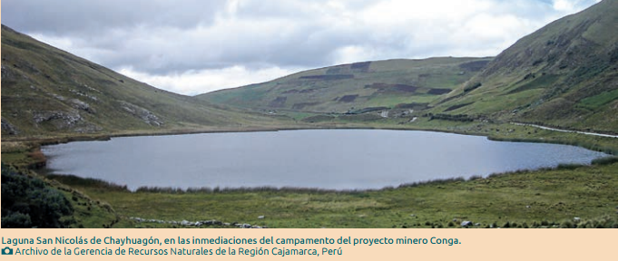 Laguna San Nicolas de Chayhuagon, en la inmediaciones del campamento de Conga